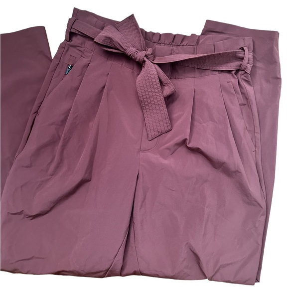 Athleta Skyline Pant II Paper Bag Waist Belted Ankle Red Size 6 High Rise - Picture 7 of 7